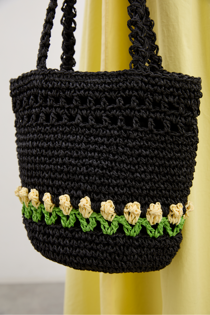 raffia tulip grab bag