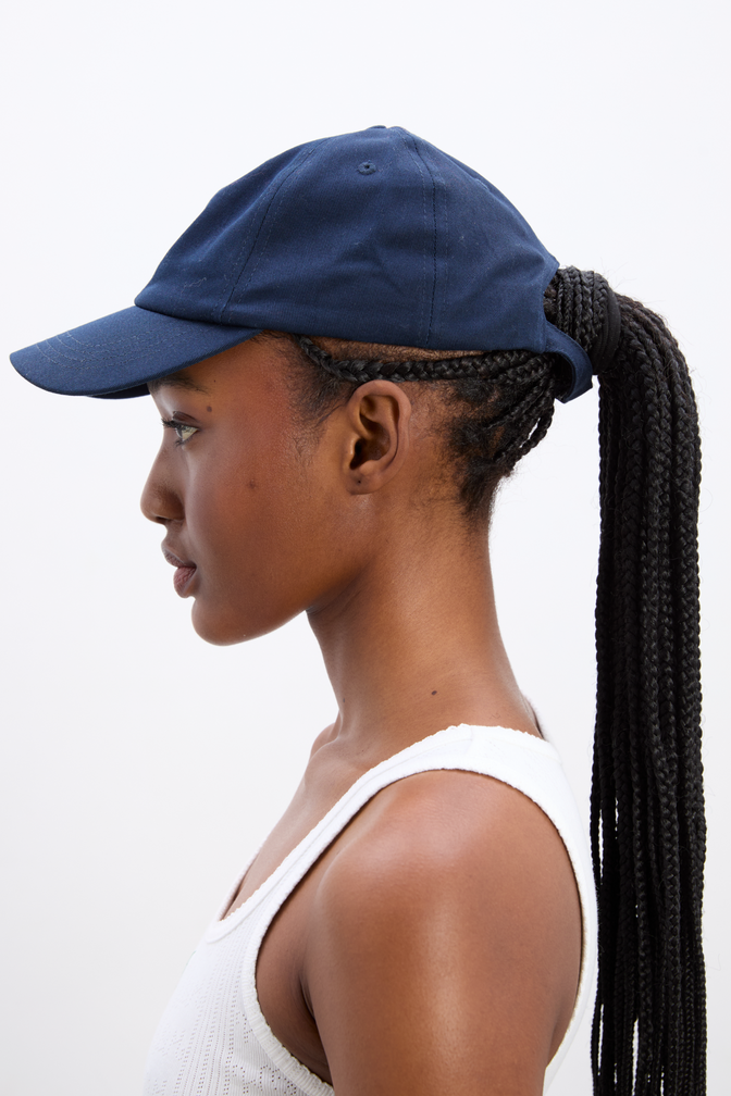 navy embroidered cap - berry