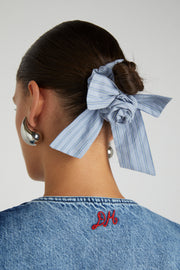 rosette bow scrunchie in blue stripe