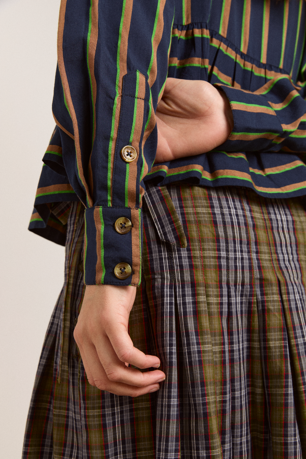 kinsley shirt - navy/green stripe