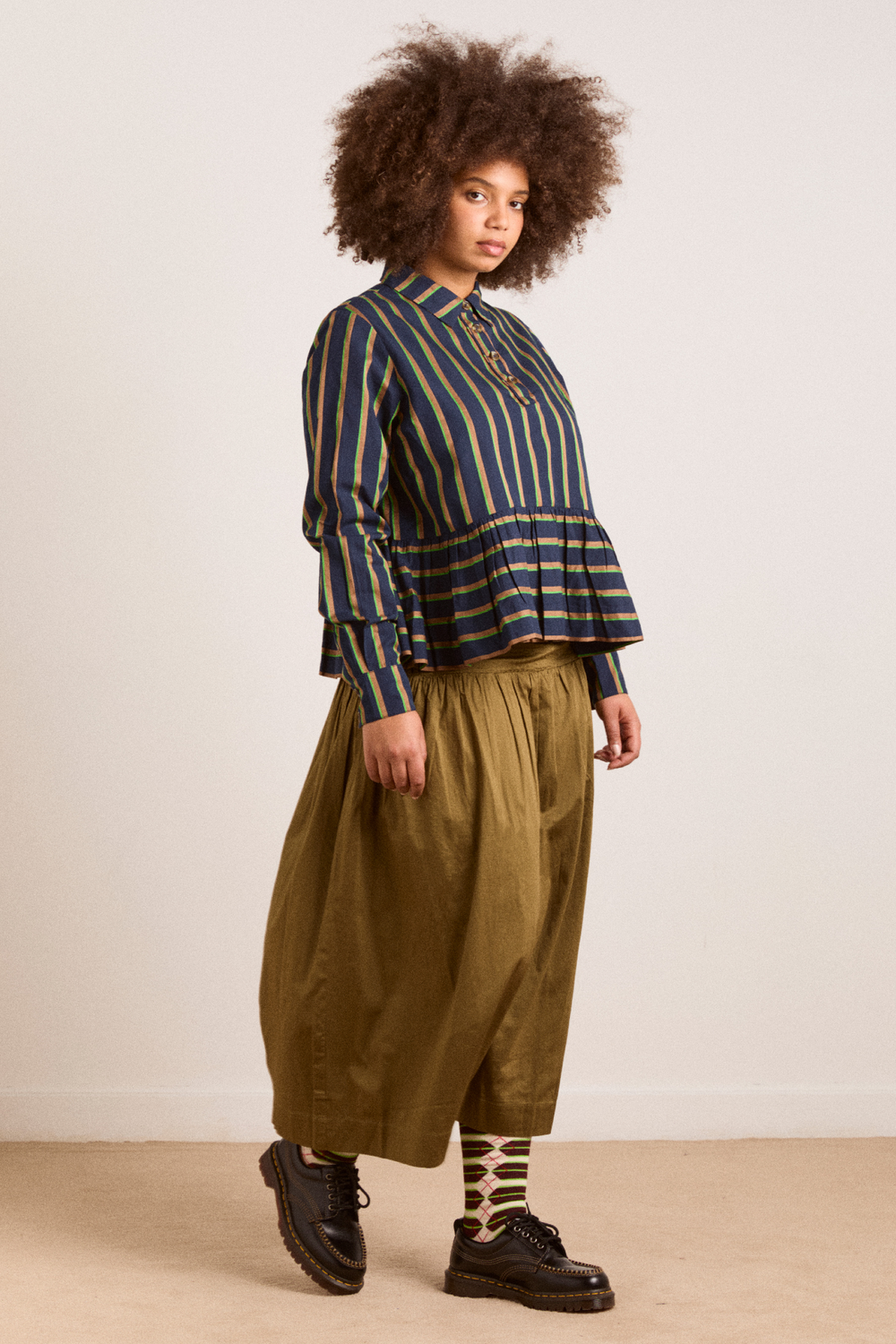 kinsley shirt - navy/green stripe