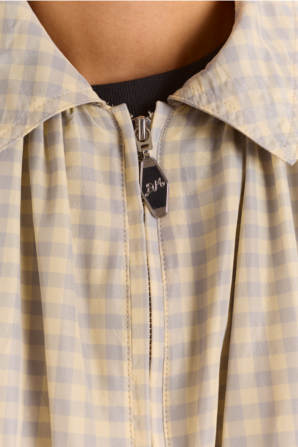 Lailah Lightweight Shell Jacket - Oyster Gingham