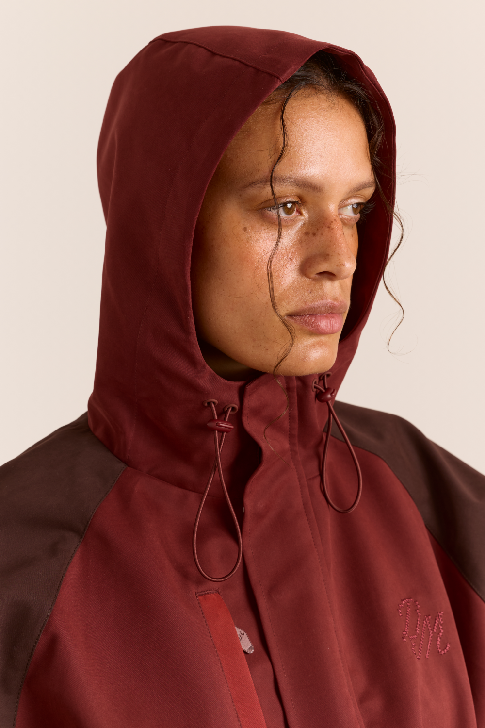 Liu Shower Proof Raincoat - Burgundy