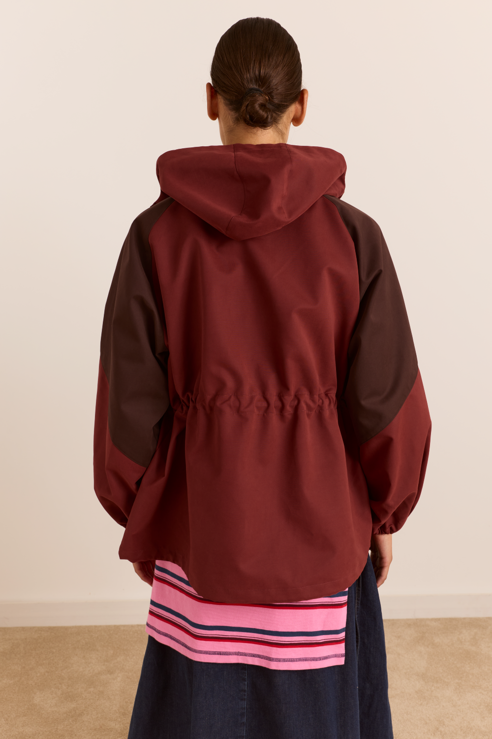 Liu Shower Proof Raincoat - Burgundy