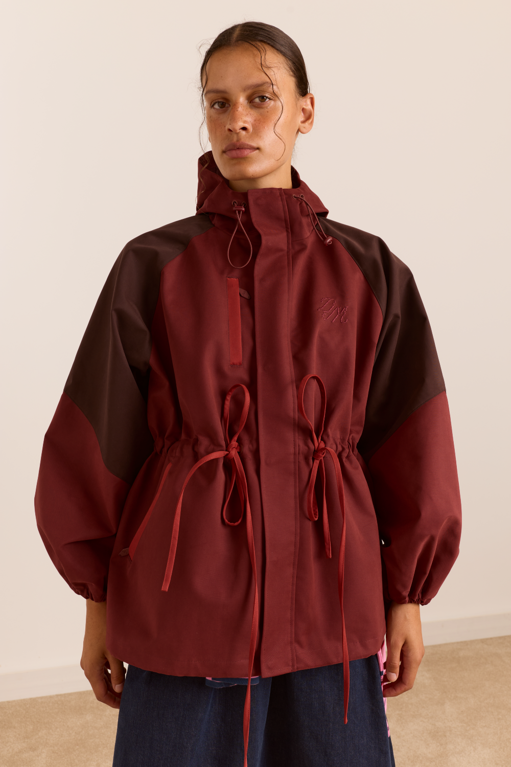 Liu Shower Proof Raincoat - Burgundy