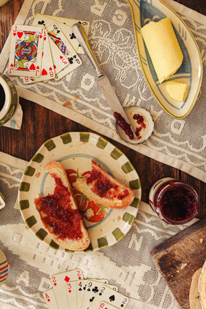 Nonna's House - Ercu Filet Lace Placemats