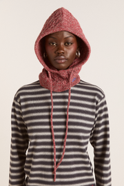 tie front hood in mixed yarn - red / grey