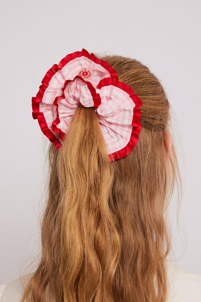 frill scrunchie in pink gingham with satin edge