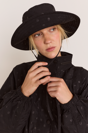 Athena Rainhat - Black Spot