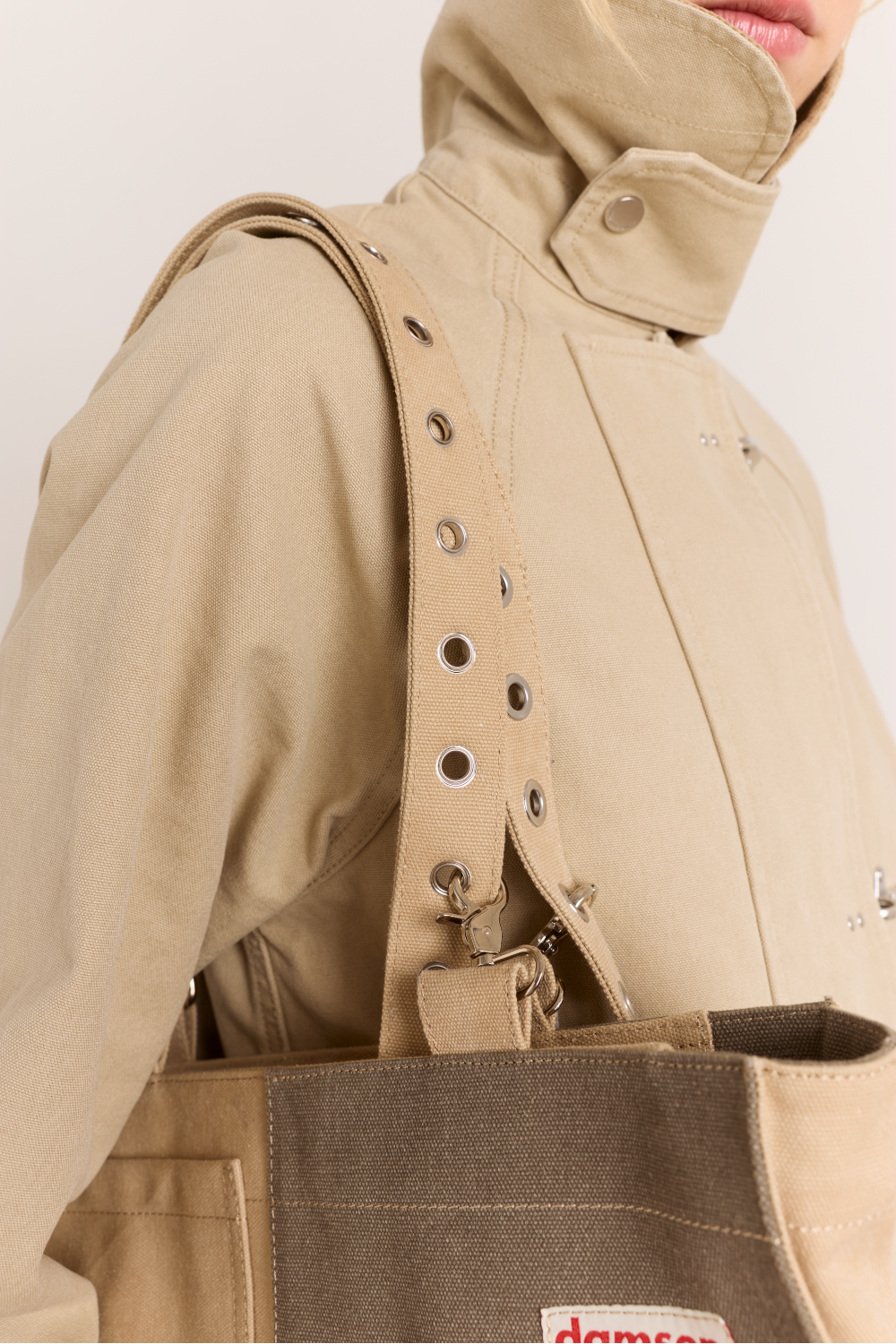 Veda Canvas Blocked Bag In Olive & Sand