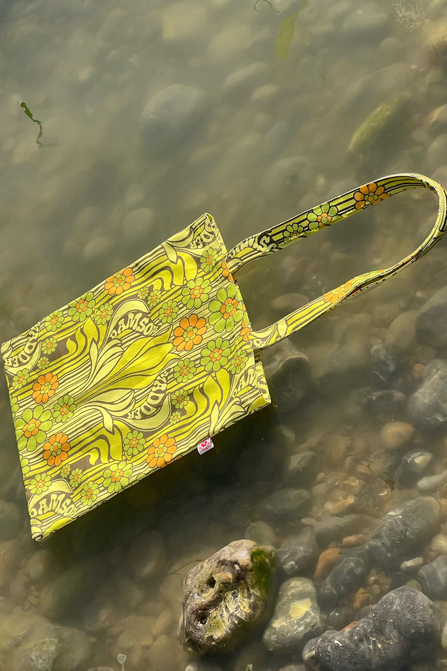 SMALL TOTE BAG IN YELLOW 70S FLORAL PRINT